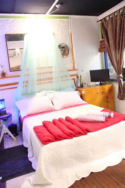 Babel Coliving And Coworking Guest house